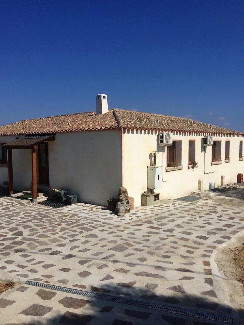 B&B Su Donnigheddu Rudalza Exterior photo