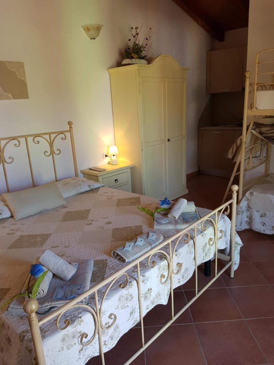 B&B Su Donnigheddu Rudalza Exterior photo
