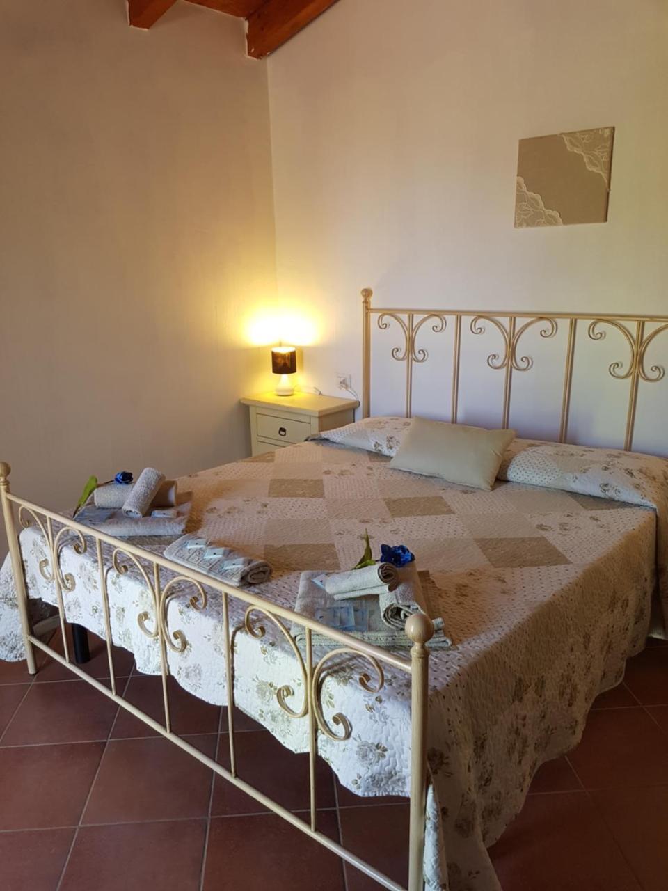 B&B Su Donnigheddu Rudalza Exterior photo